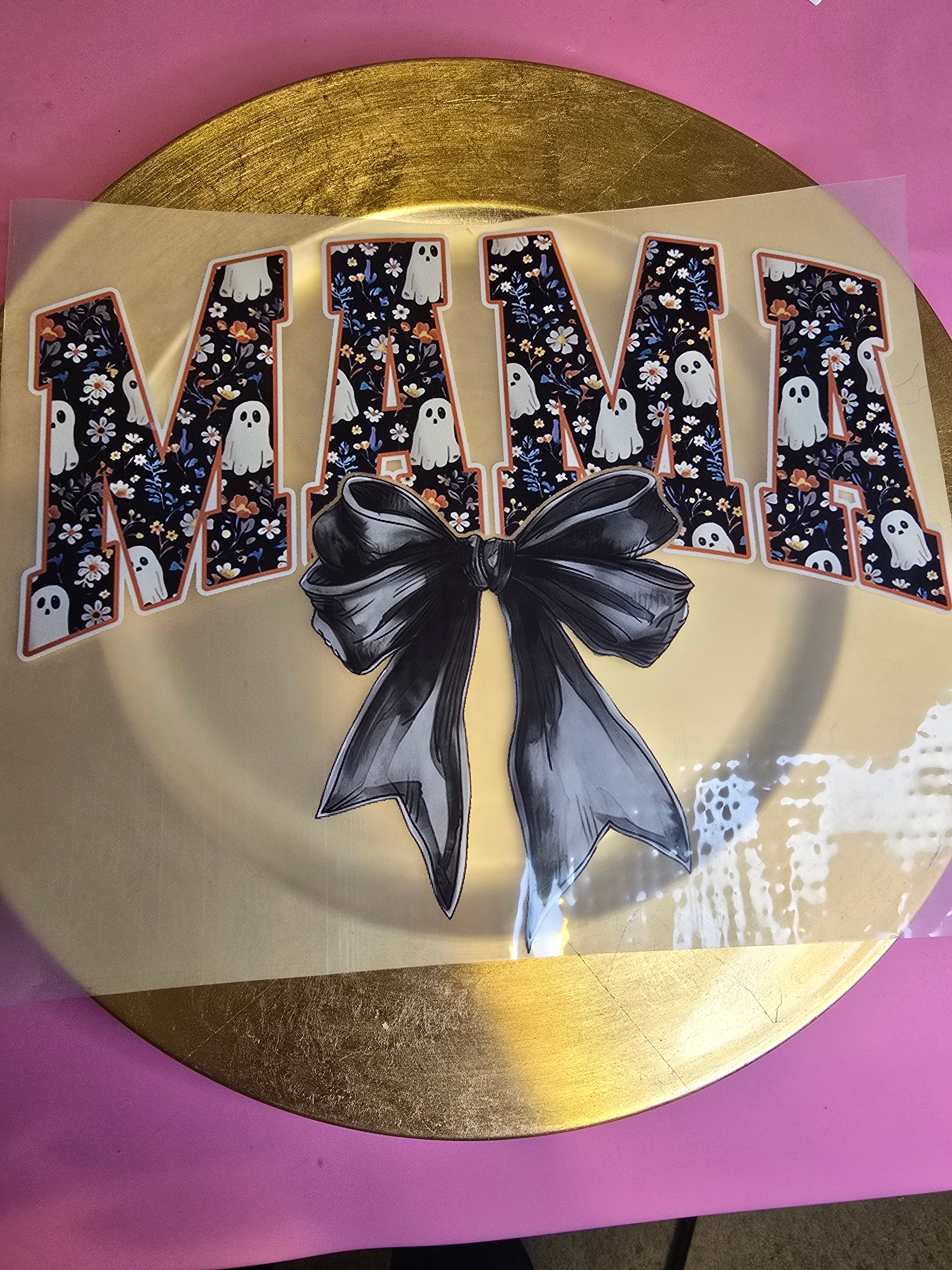 Mama ghosts